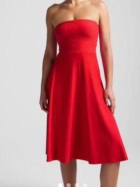 NWT Beyond Yoga Red strapless A-line midi dress with built in bra. MSRP $138